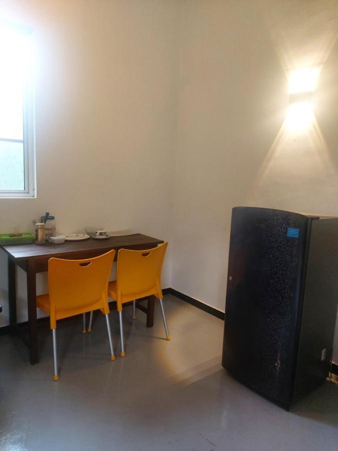 Anusha Apartment 15 Homestay Galle Luaran gambar