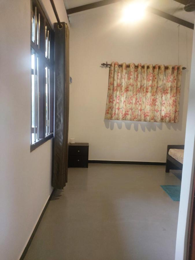 Anusha Apartment 15 Homestay Galle Luaran gambar