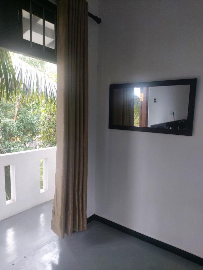 Anusha Apartment 15 Homestay Galle Luaran gambar