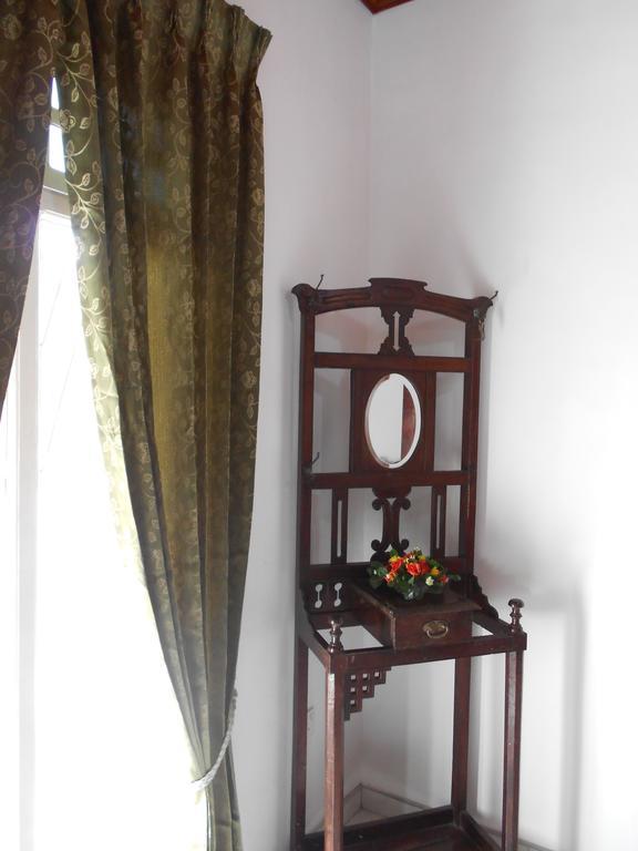 Anusha Apartment 15 Homestay Galle Luaran gambar