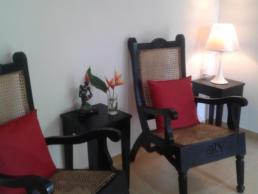 Anusha Apartment 15 Homestay Galle Luaran gambar